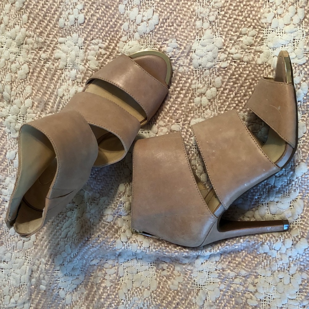 Jessica Simpson heels. Size 6